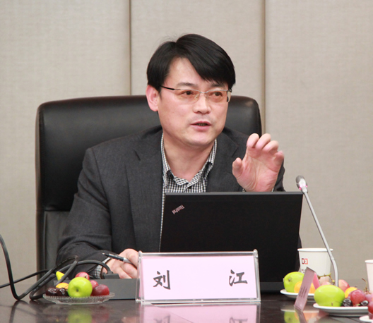 第１期浙江经济主题沙龙隆重举行——民营企业“走出去”