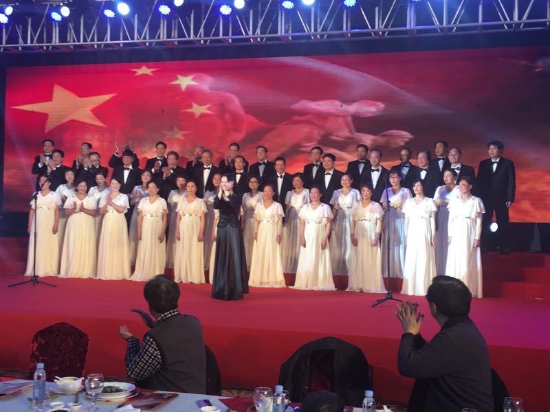 刘江秘书长应邀出席浙江省江苏商会2018新春晚会